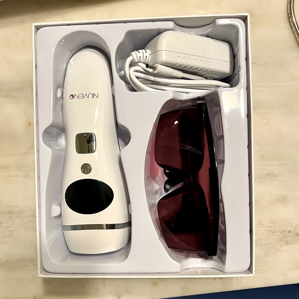 IPL laser hair removal device